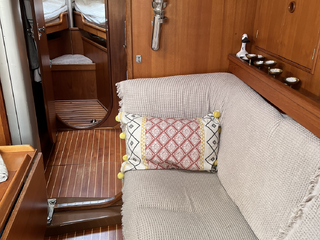 Swan 39
