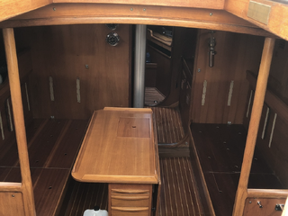 Swan 39