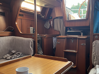 Swan 39