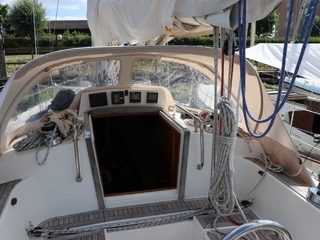 Arcona 36