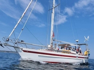 Aphrodite 42