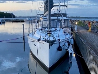 Beneteau Oceanis 43