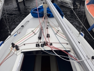 Botnia H-båt SWE 601 (1986) – Tävlingsoptimerad och redo för toppresultat