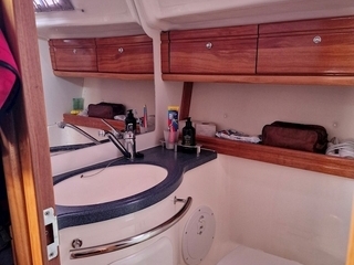 Bavaria 42 Cruiser