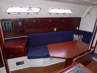 Hanse 320