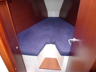 Hanse 320