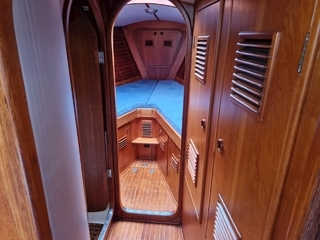 Swan 38