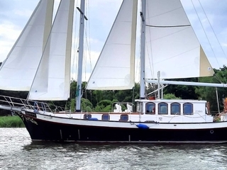 Kuunari 43 “Aleja” -70