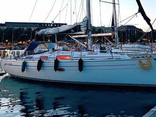 Bavaria 38 Holiday -09