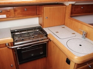 Bavaria 35 Match -05