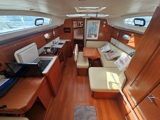 Beneteau Oceanis 40