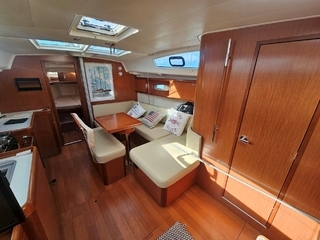 Beneteau Oceanis 40