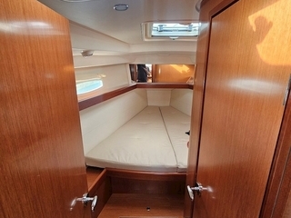 Beneteau Oceanis 40