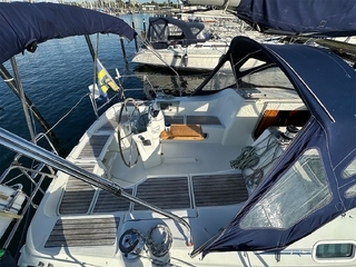 Beneteau Oceanis 393