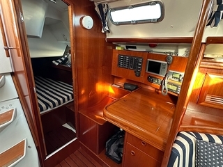 Beneteau Oceanis 393