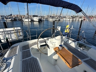 Beneteau Oceanis 393