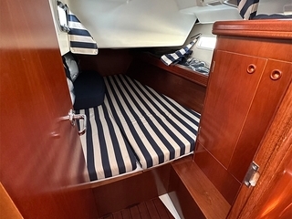 Beneteau Oceanis 393