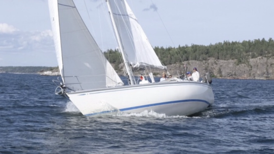 Swan 39