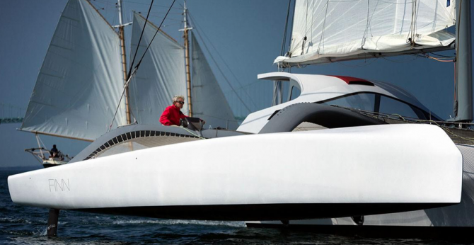 53 FOT FINN TILL SALU I NEWPORT FÖR 1250000$